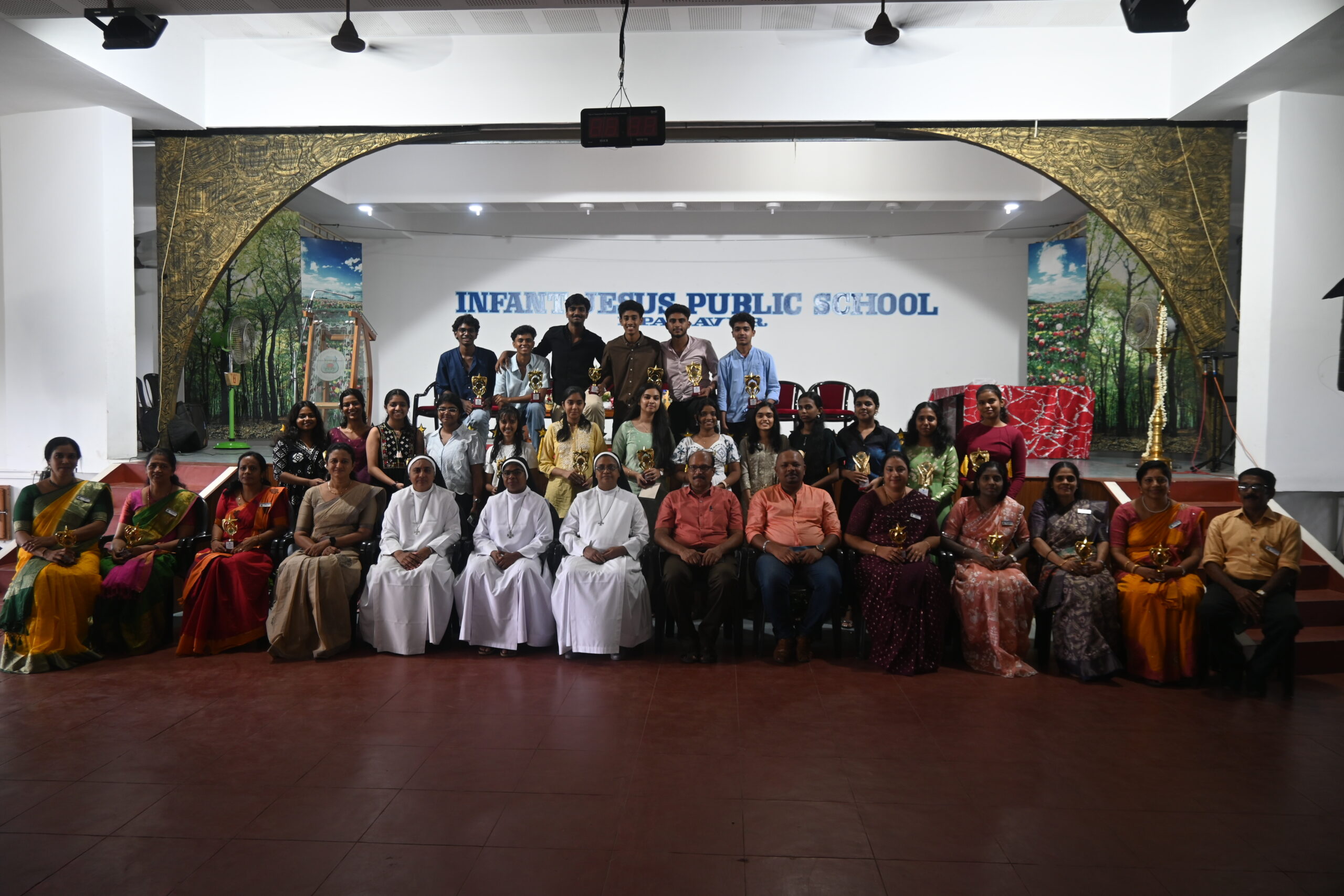 X & XII Award ceremony